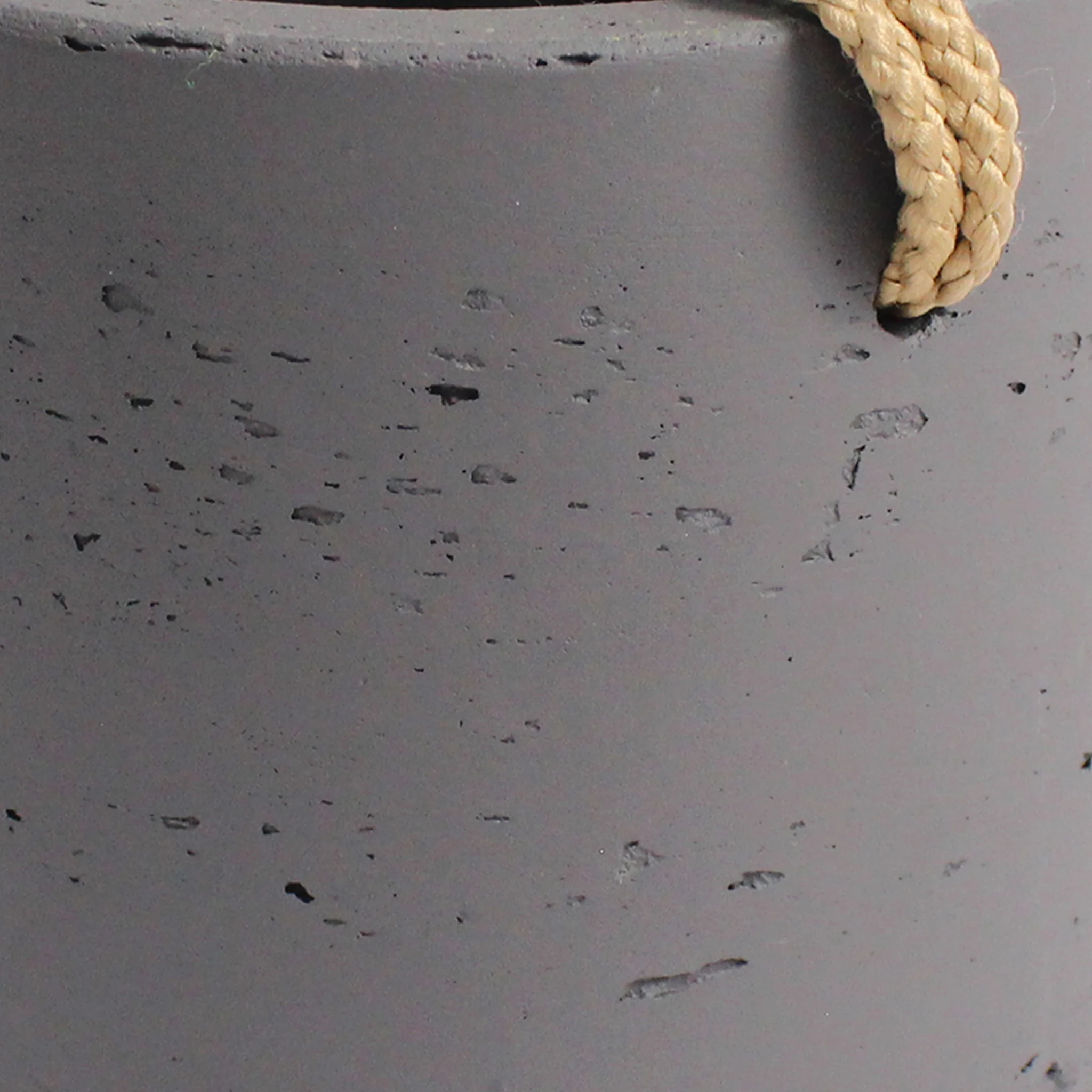 Hanging patt fiberclay pot - Image 3