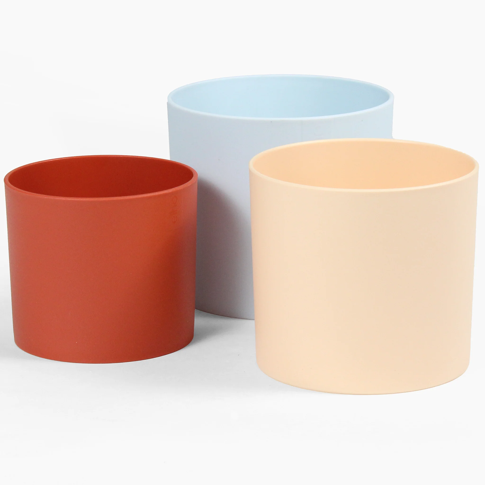 Sky hues plastic pot set